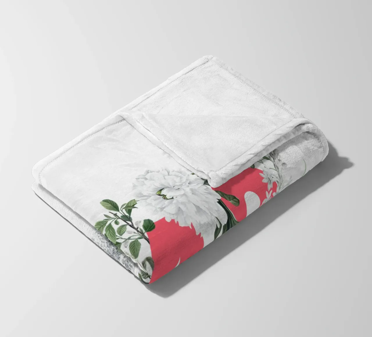 Ciao Fiori e Insetti Rosso Bianco coperta in pile da Studio Frances M