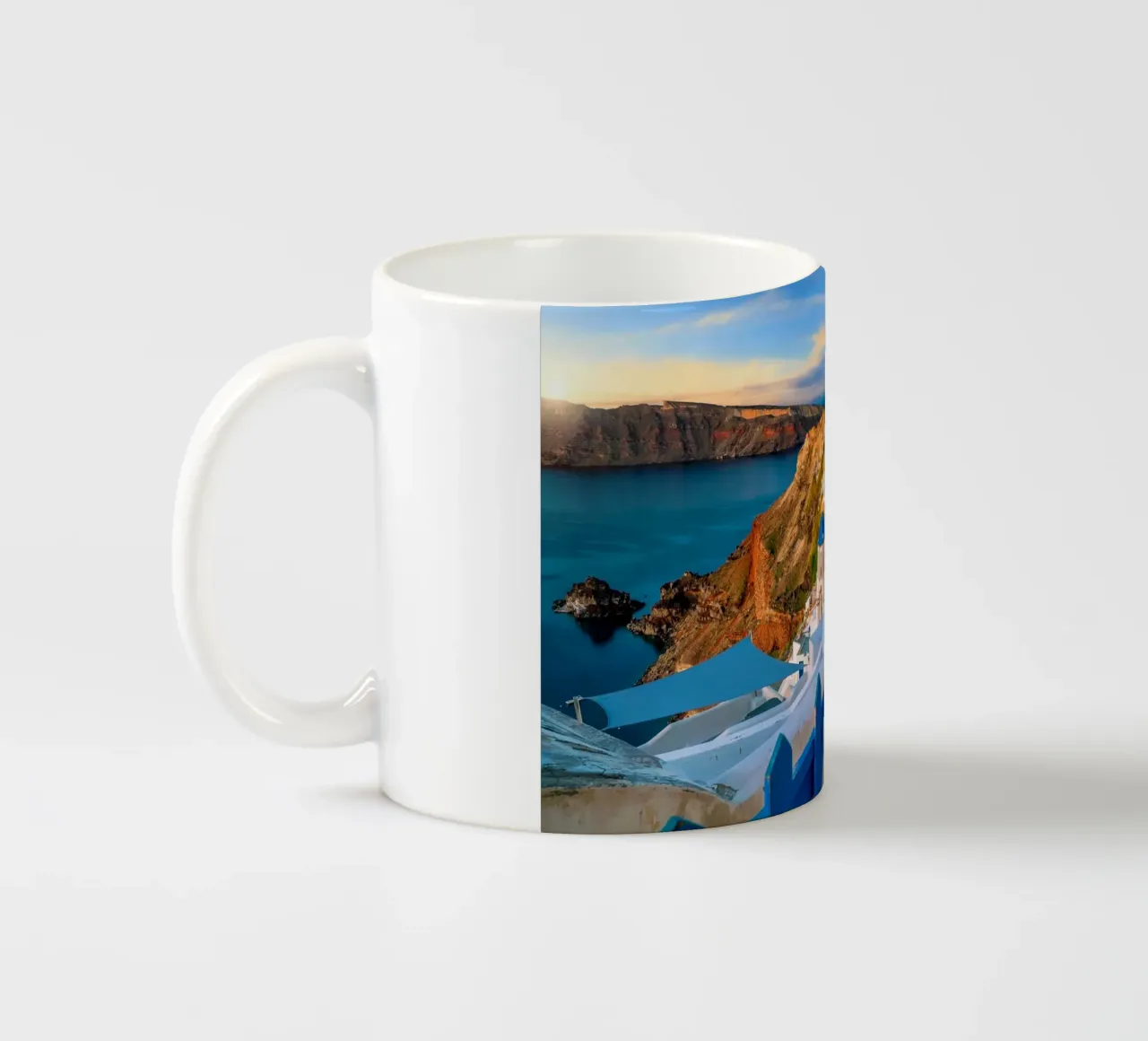 Santorini, Greece tazza in ceramica da Wanderlust Vibes