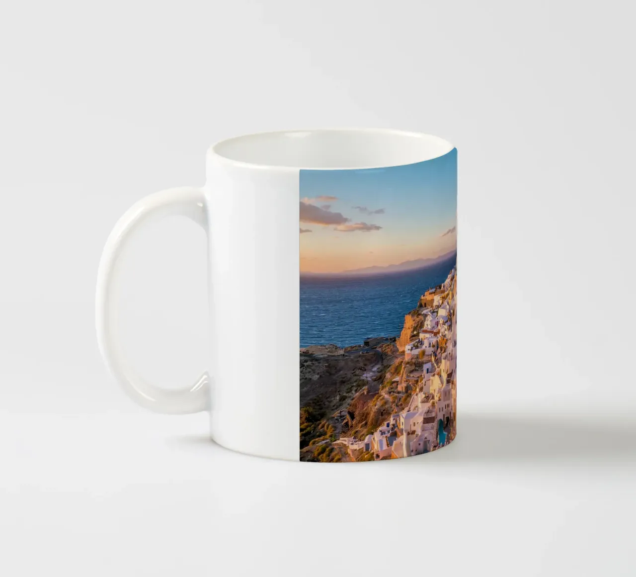 Santorini, Greece tazza in ceramica da Wanderlust Vibes