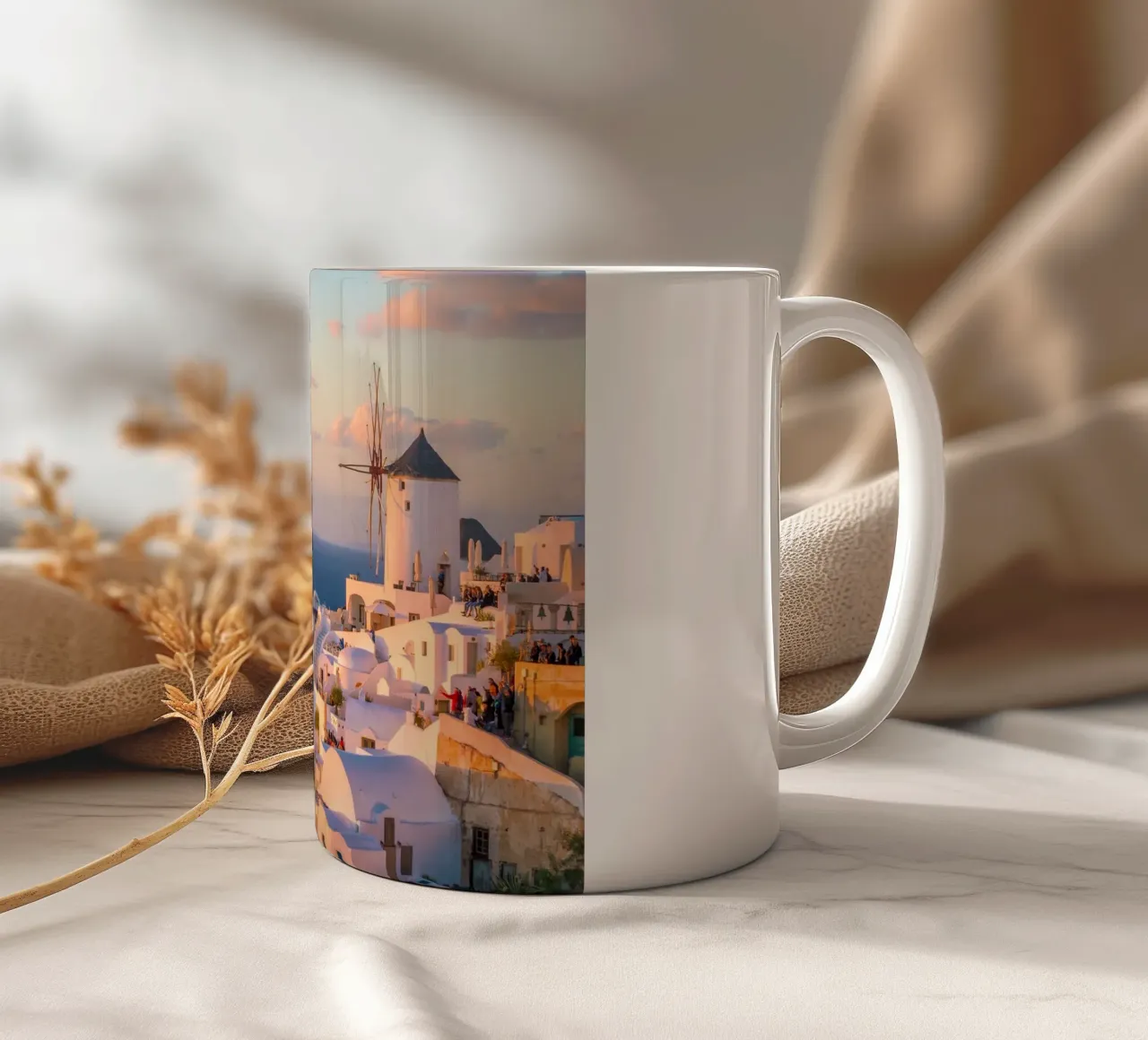 Santorini, Greece tazza in ceramica da Wanderlust Vibes