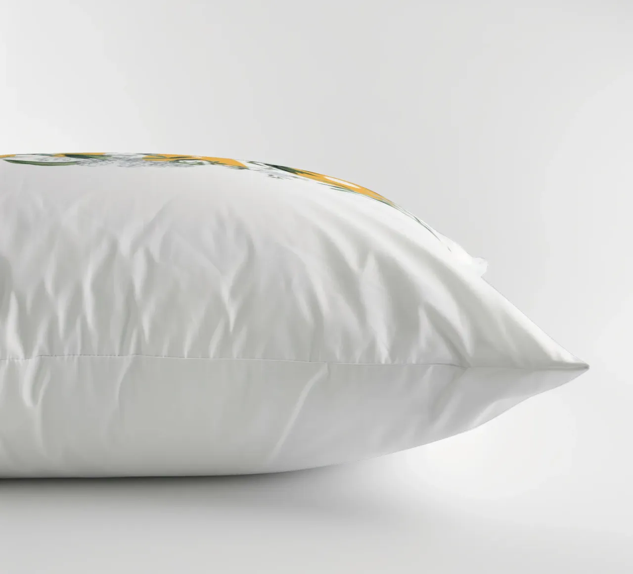 Ciao Fiori e Insetti Giallo Bianco cuscino da Studio Frances M