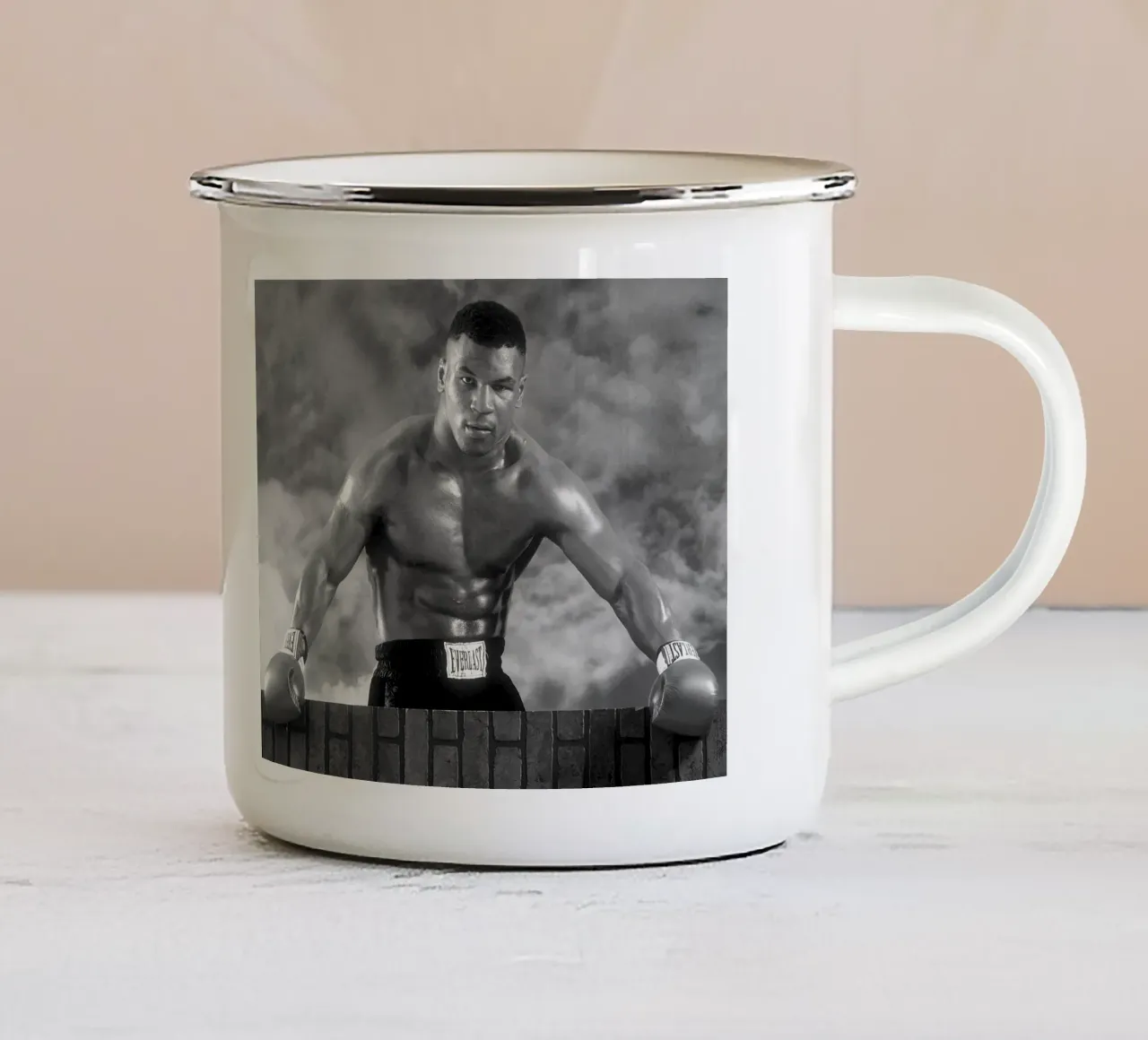 Mike Tyson tazza in smalto da Coreyalbert