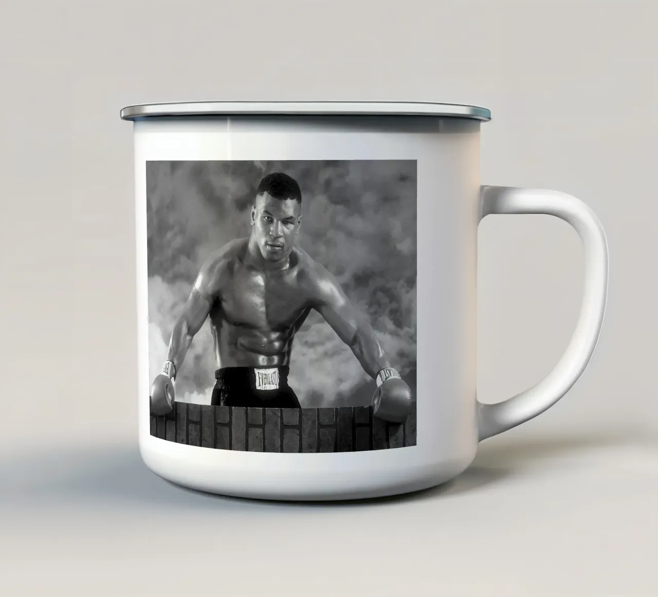 Mike Tyson tazza in smalto da Coreyalbert
