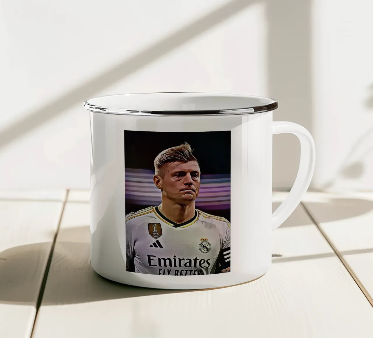 Toni Kroos - L'architetto tazza in smalto da ArdanART