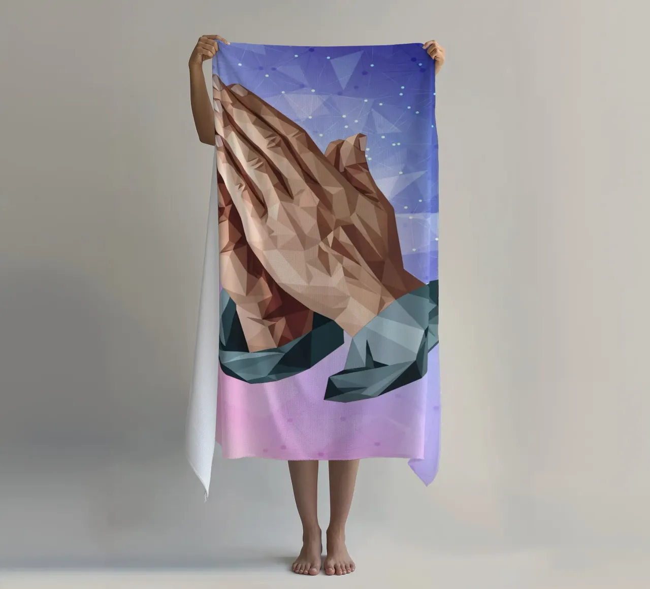 Mani in preghiera Lowpoly telo mare da Low Profile