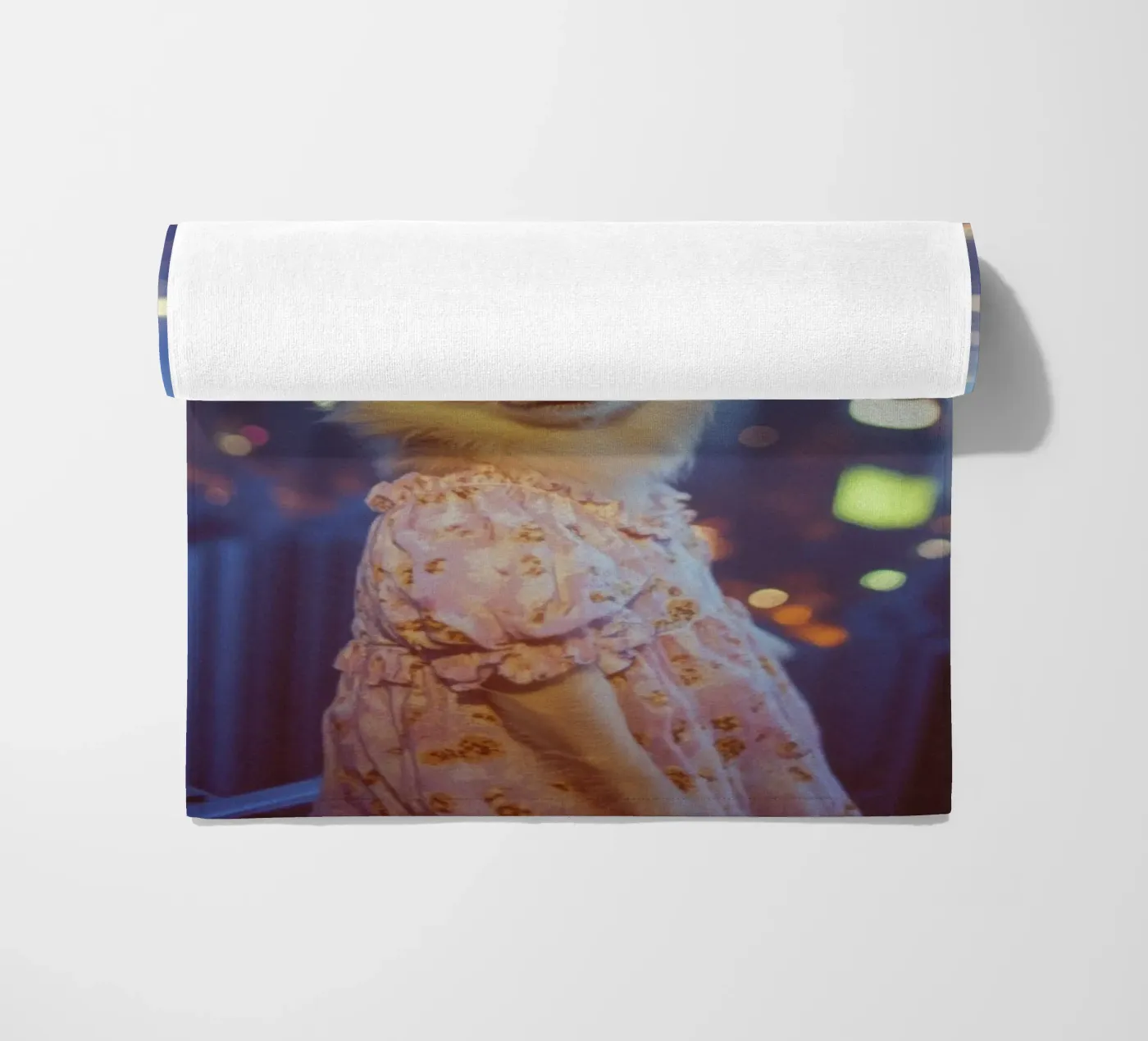 Lucy strandhanddoek van Affiches Chien Originales – Dogland