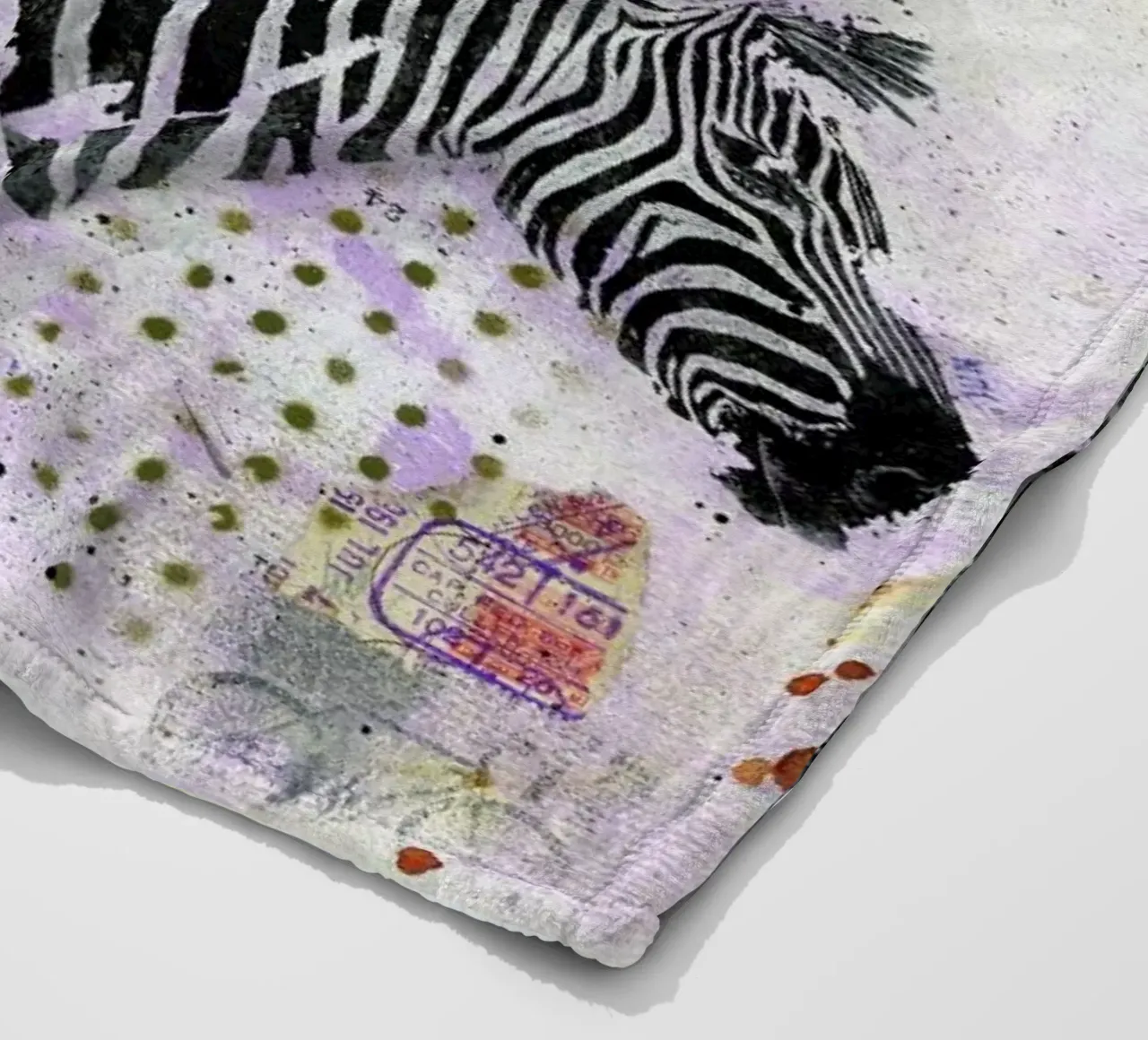 And some fun on the side coperta in pile da Tameo