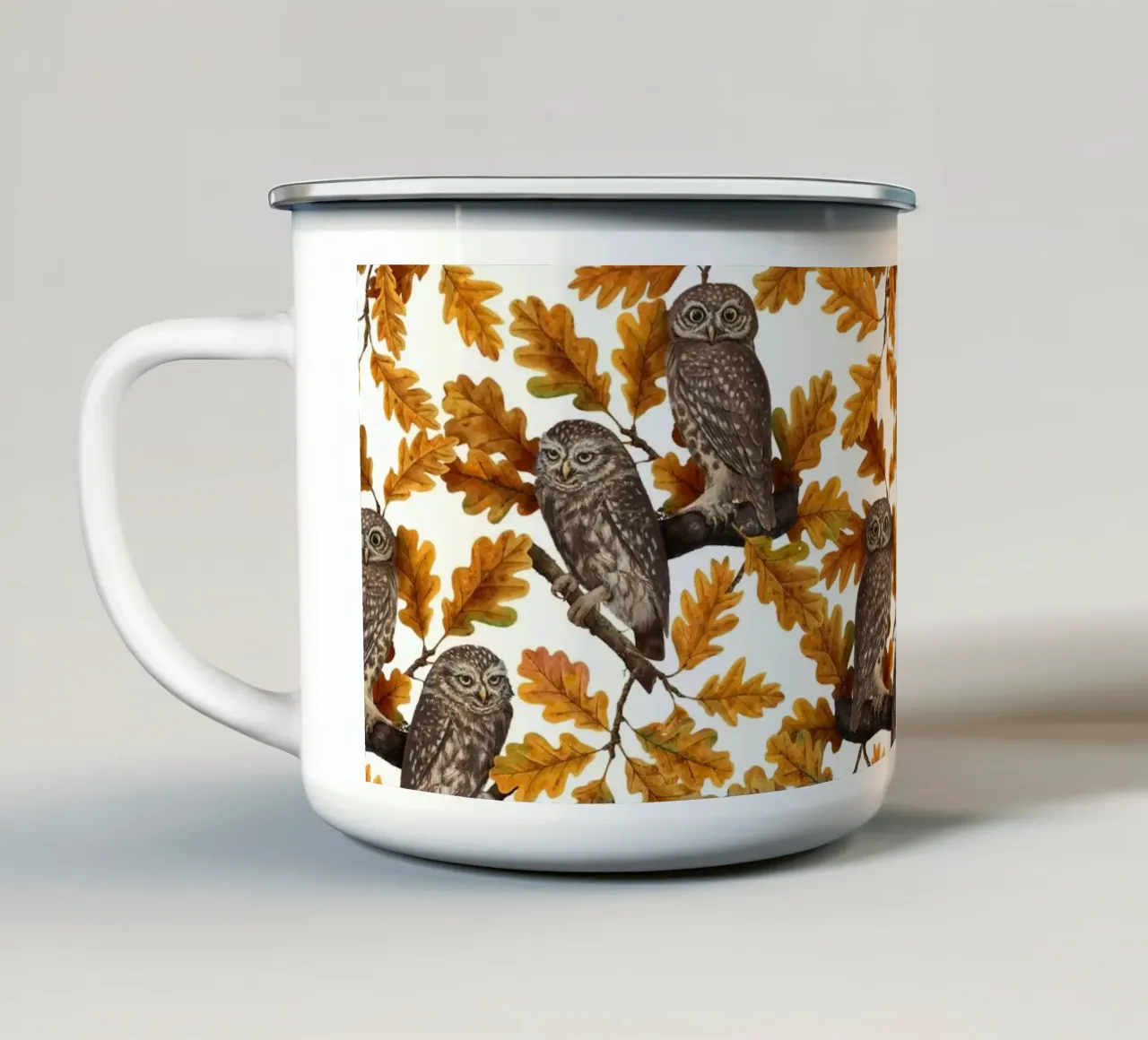 Gufi autunnali su cotone bianco tazza in smalto da Painted Nature