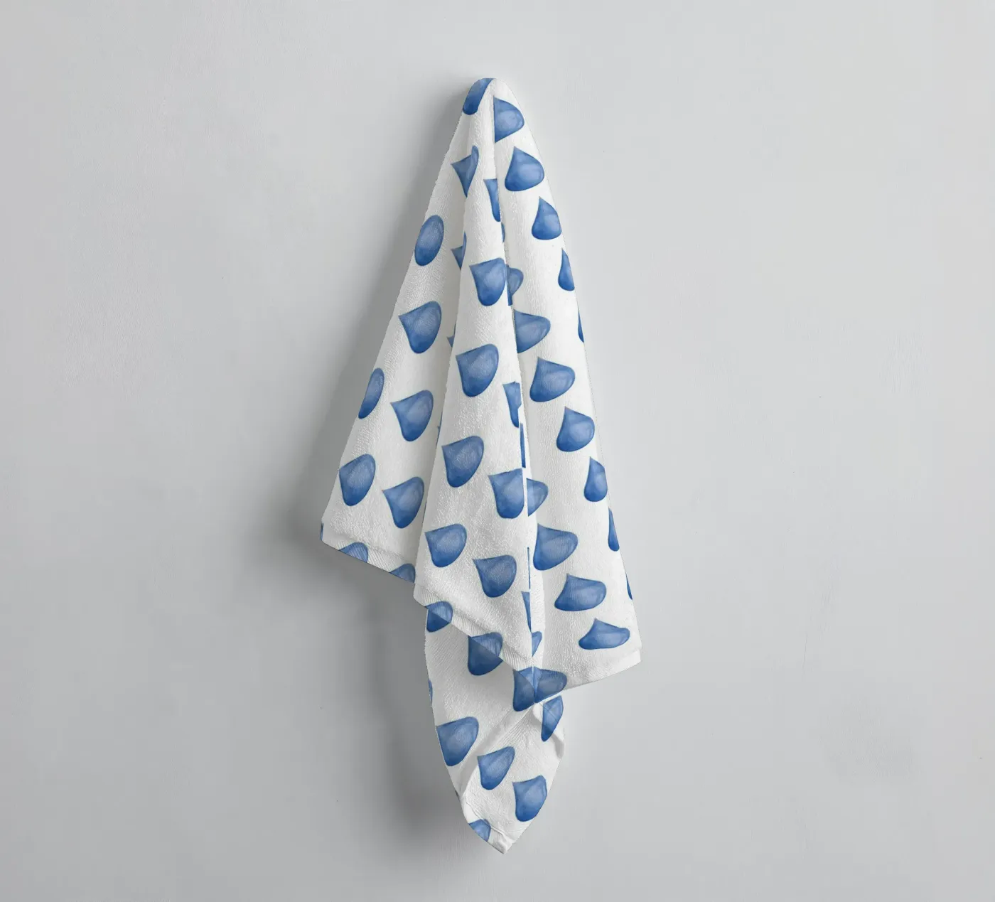 Waterdrop Pattern #1 Handtuch von kathrinmay