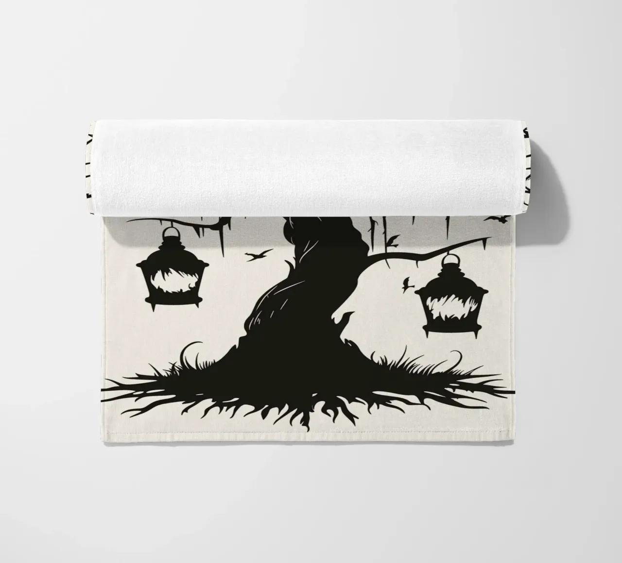 Albero mistico con corvi e lanterne telo mare da pixelbull - medieval art and more