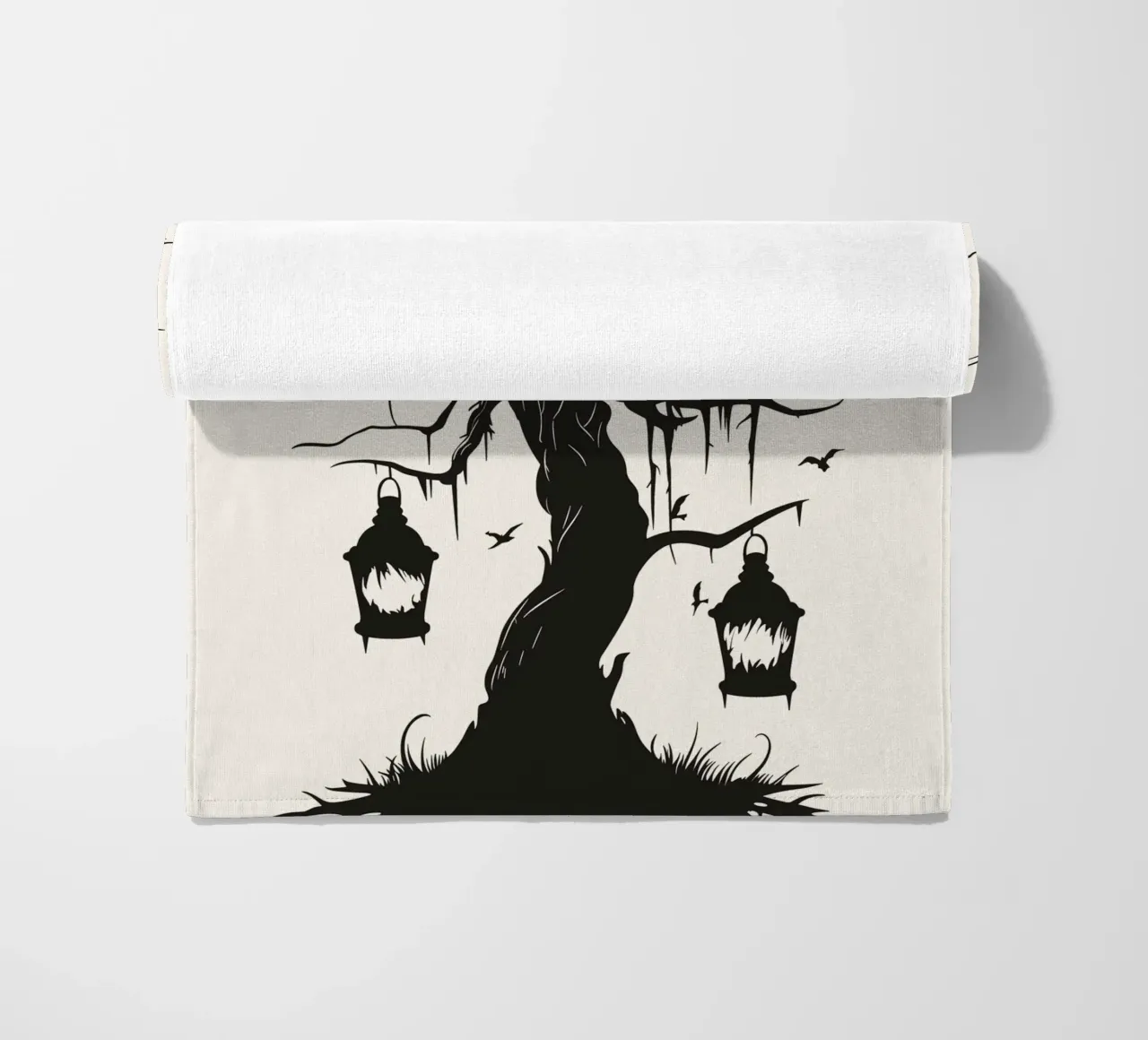 Albero mistico con corvi e lanterne telo mare da pixelbull - medieval art and more