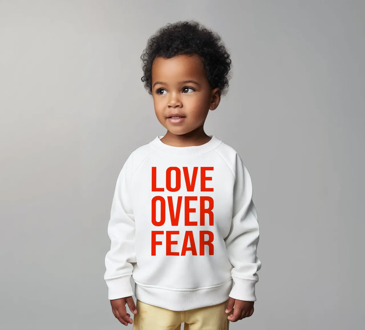 OVER series- bold letters, brave values (5 colors) felpa neonato da FRICKE DESIGN