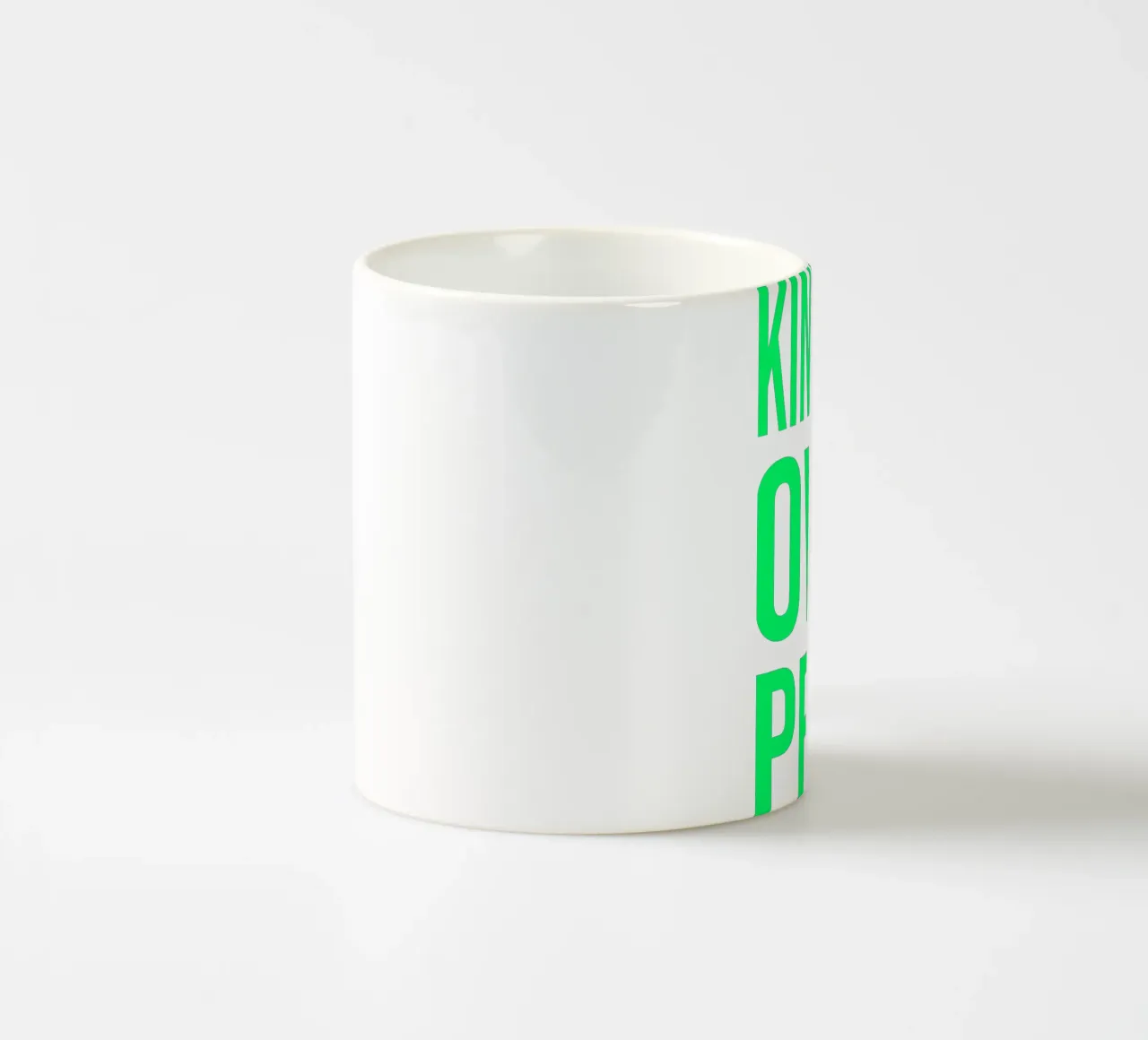 OVER series- bold letters, brave values (5 colors) tazza in ceramica da FRICKE DESIGN