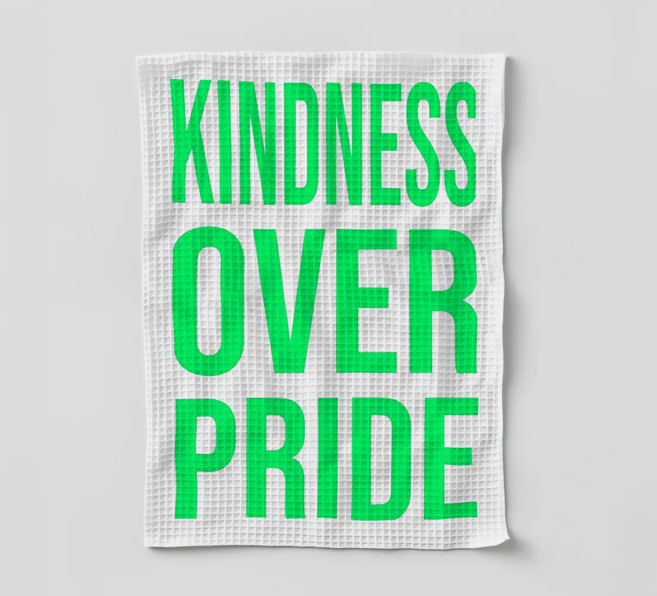 OVER series- bold letters, brave values (5 colors) canovaccio da cucina da FRICKE DESIGN