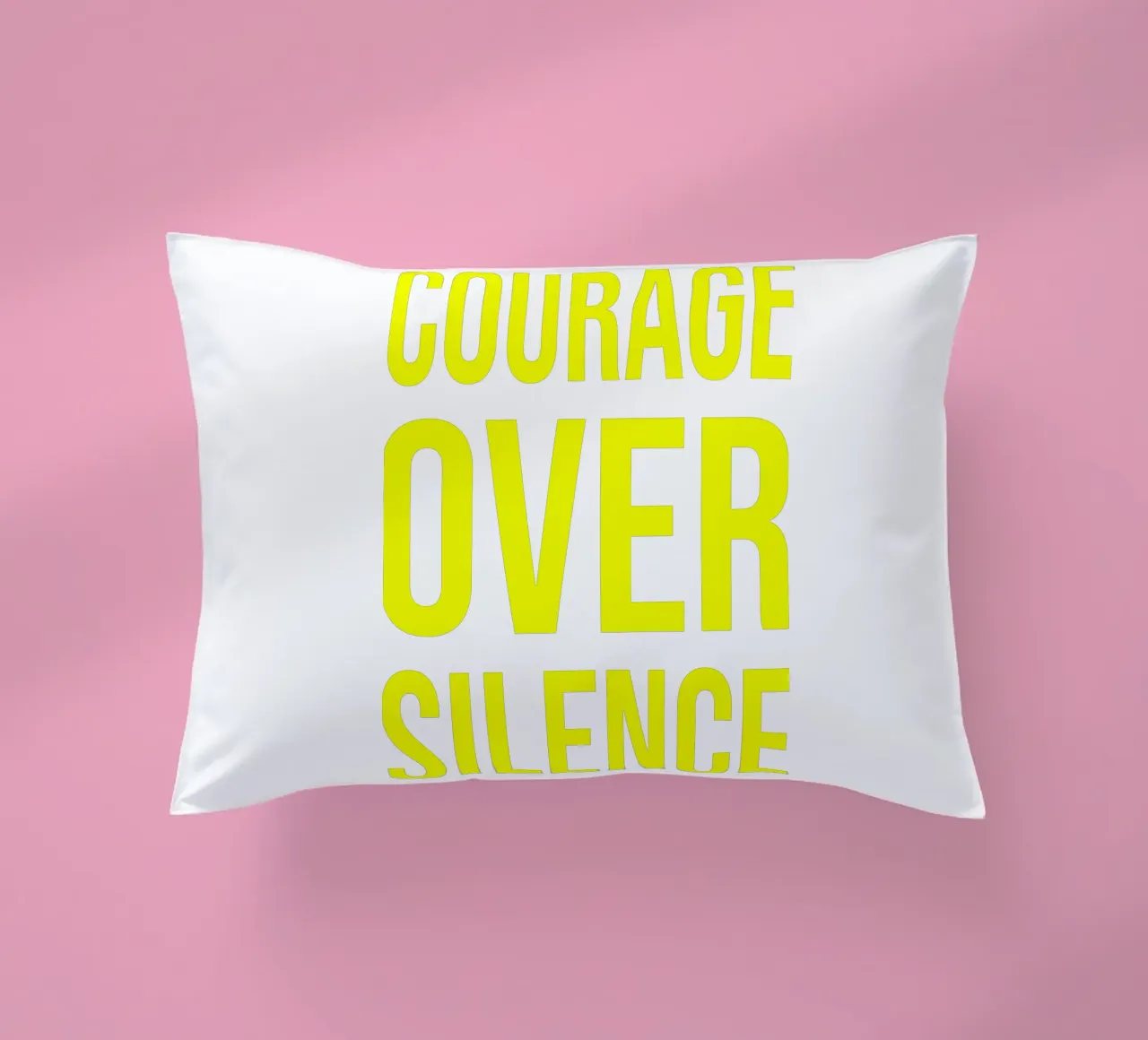OVER series- bold letters, brave values (5 colors) cuscino da FRICKE DESIGN
