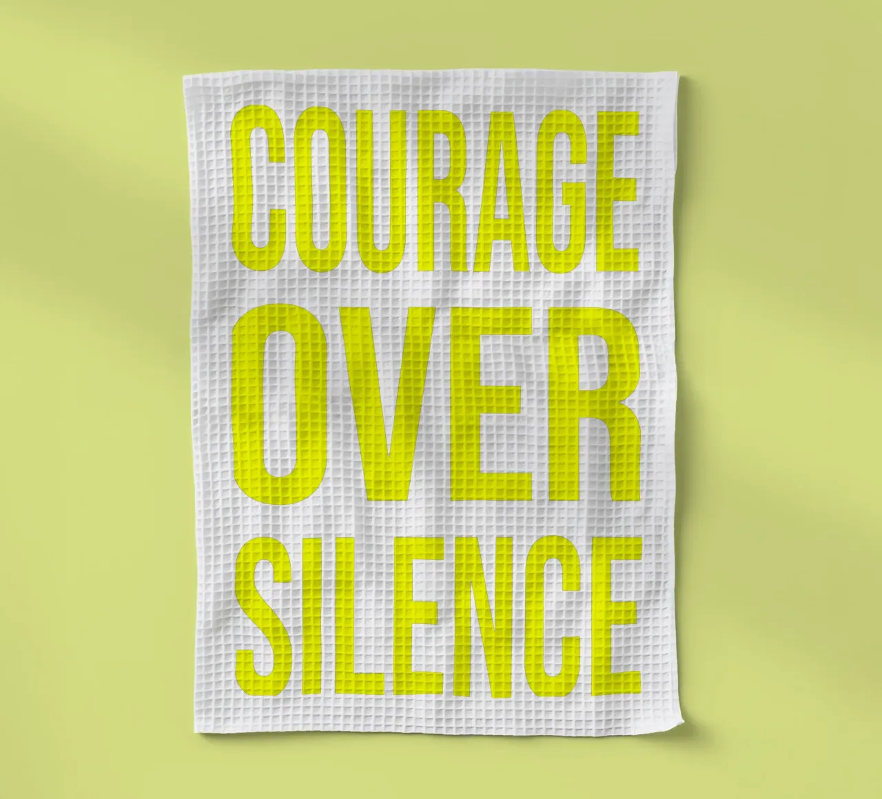 OVER series- bold letters, brave values (5 colors) canovaccio da cucina da FRICKE DESIGN