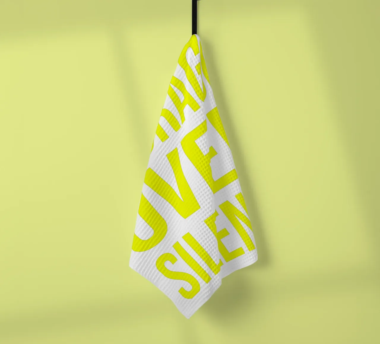 OVER series- bold letters, brave values (5 colors) canovaccio da cucina da FRICKE DESIGN