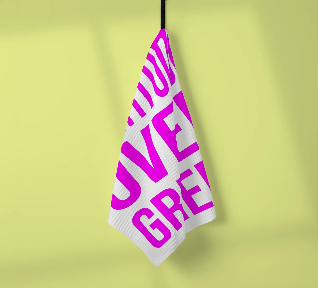 OVER series- bold letters, brave values (5 colors) canovaccio da cucina da FRICKE DESIGN