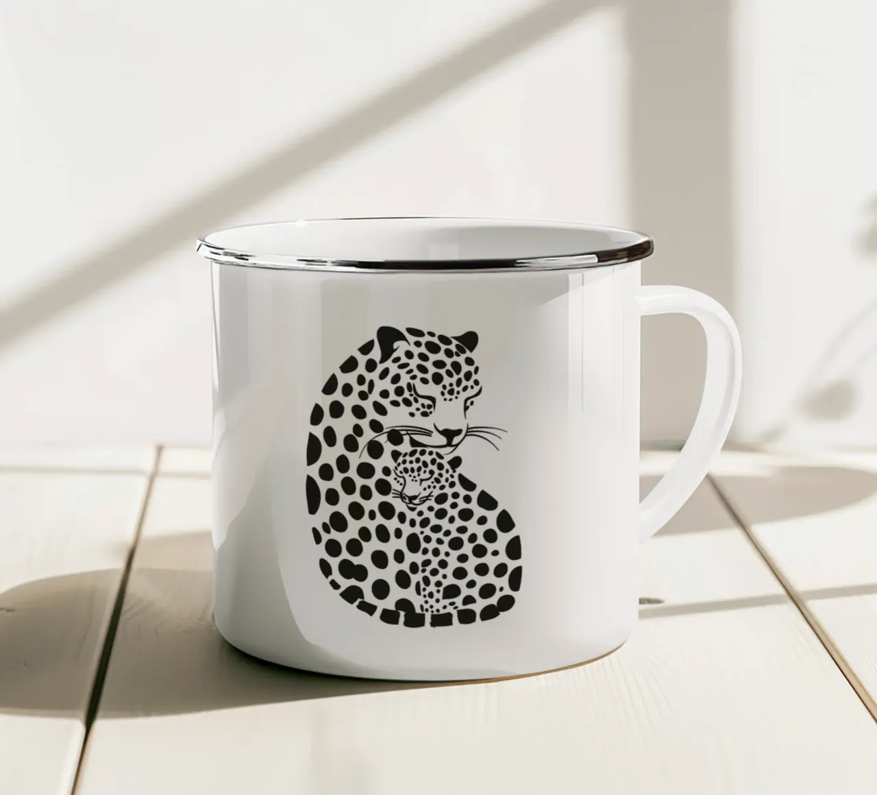 Madre leopardo con bambino tazza in smalto da Autofocus