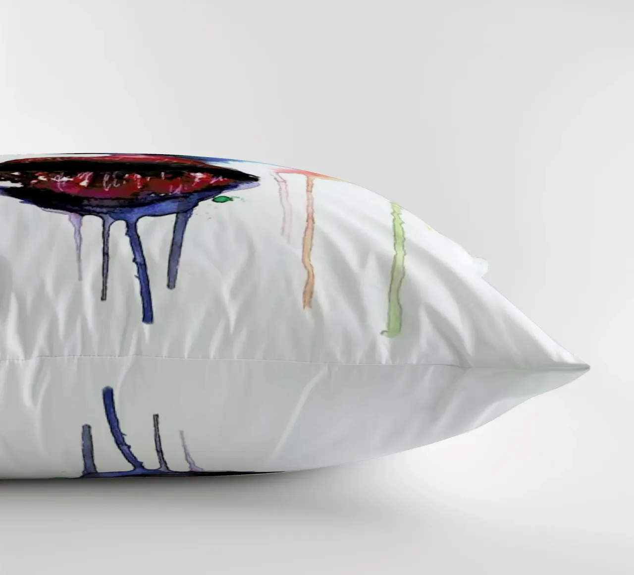 Crying Blue cuscino da Mathilde Olsen