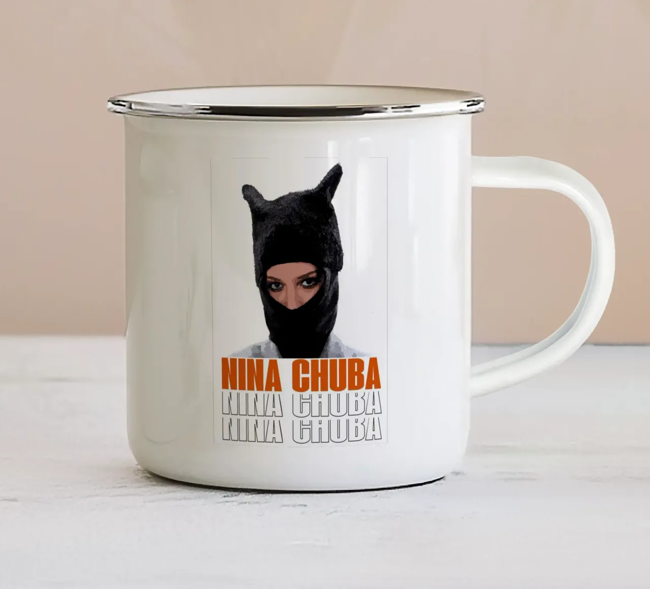 Nina Chuba Bandits Custome tazza in smalto da MisteryMachine