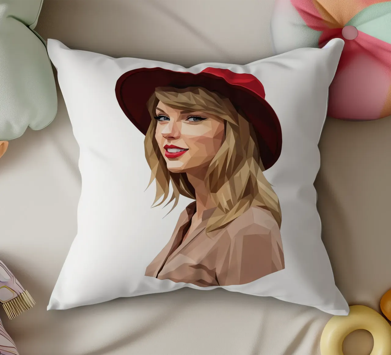 Taylor Swift con cappello rosso Low poly cuscino da Low Profile