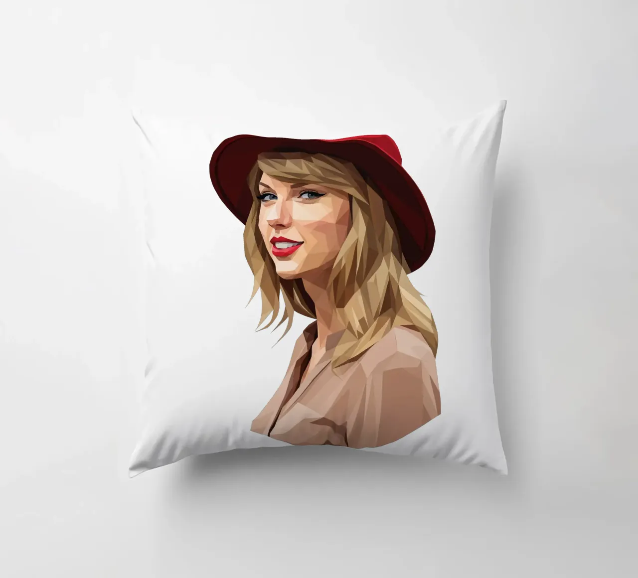 Taylor Swift con cappello rosso Low poly cuscino da Low Profile