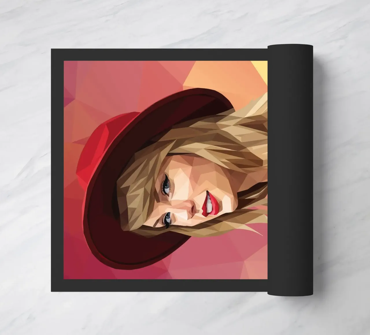 Taylor Swift con cappello rosso Low poly zerbino da Low Profile