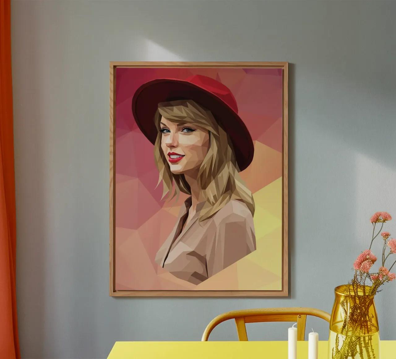Taylor Swift con cappello rosso Low poly alluminio dibond da Low Profile