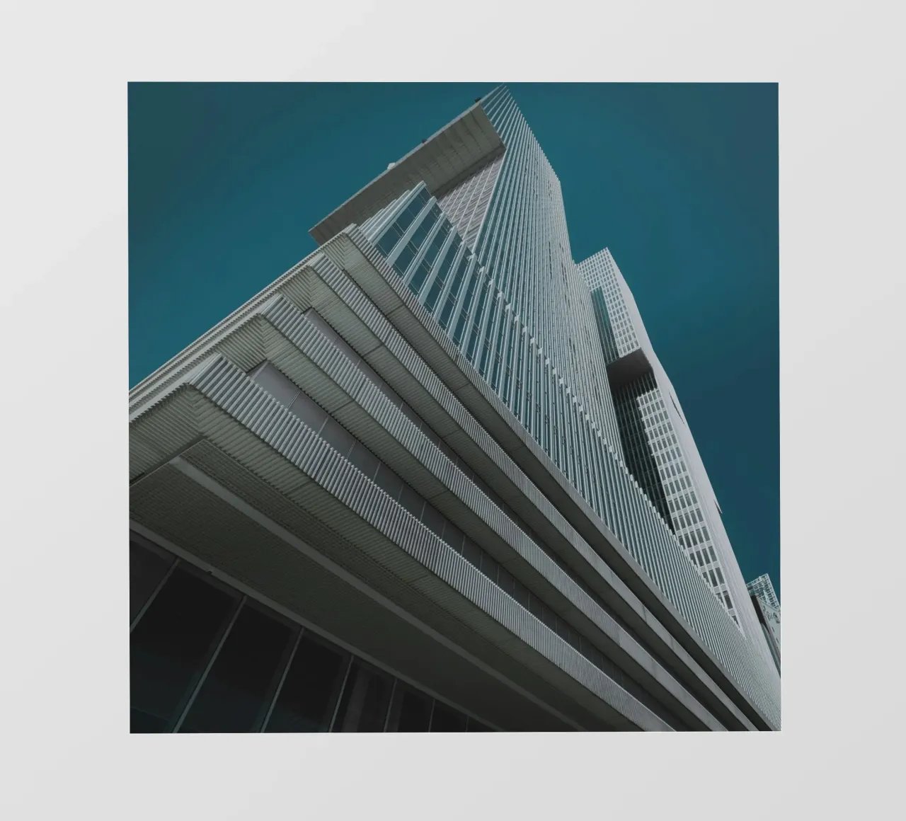 striped sky building telo in pvc da morgal