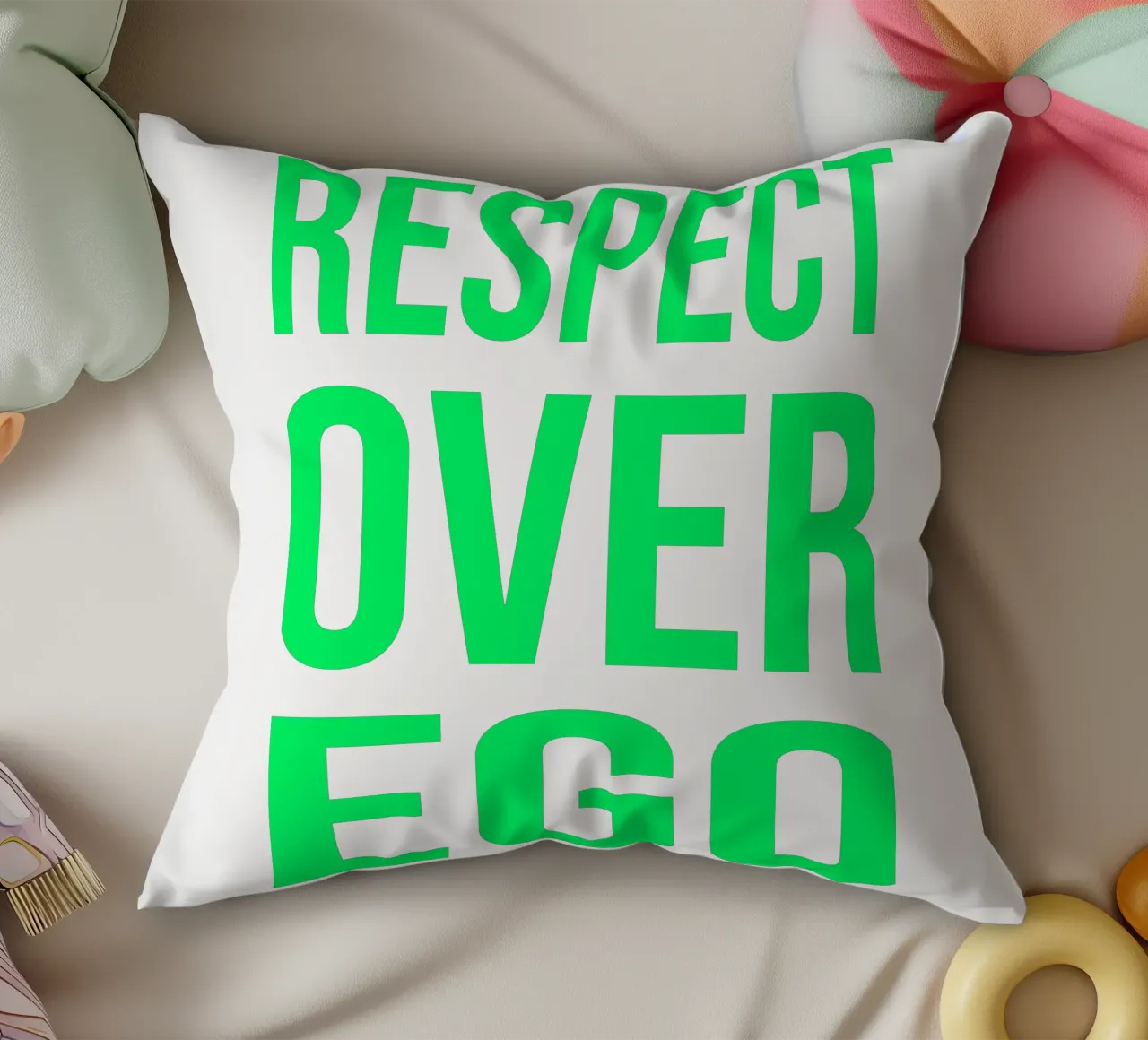 OVER series- bold letters, brave values (5 colors) cuscino da FRICKE DESIGN