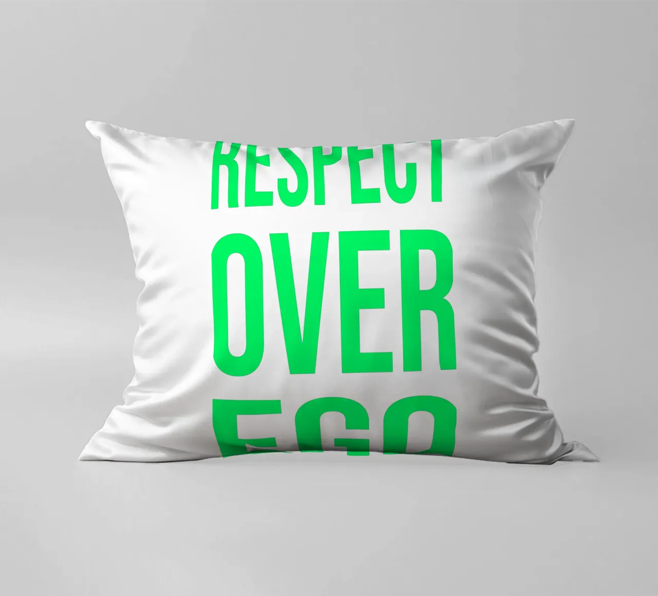 OVER series- bold letters, brave values (5 colors) cuscino da FRICKE DESIGN