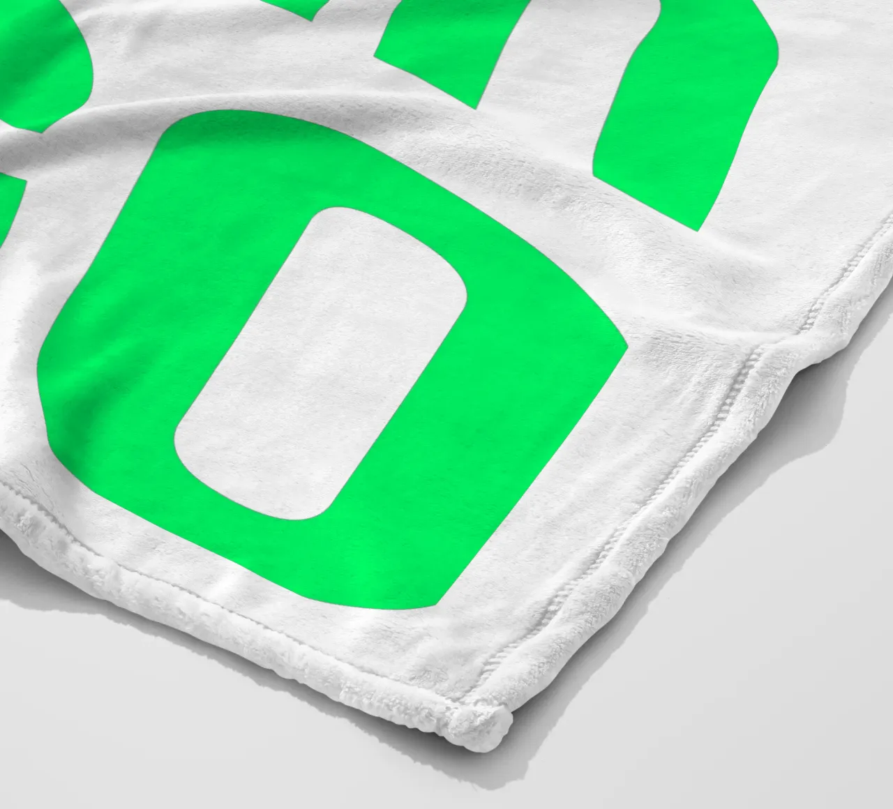 OVER series- bold letters, brave values (5 colors) coperta in pile da FRICKE DESIGN