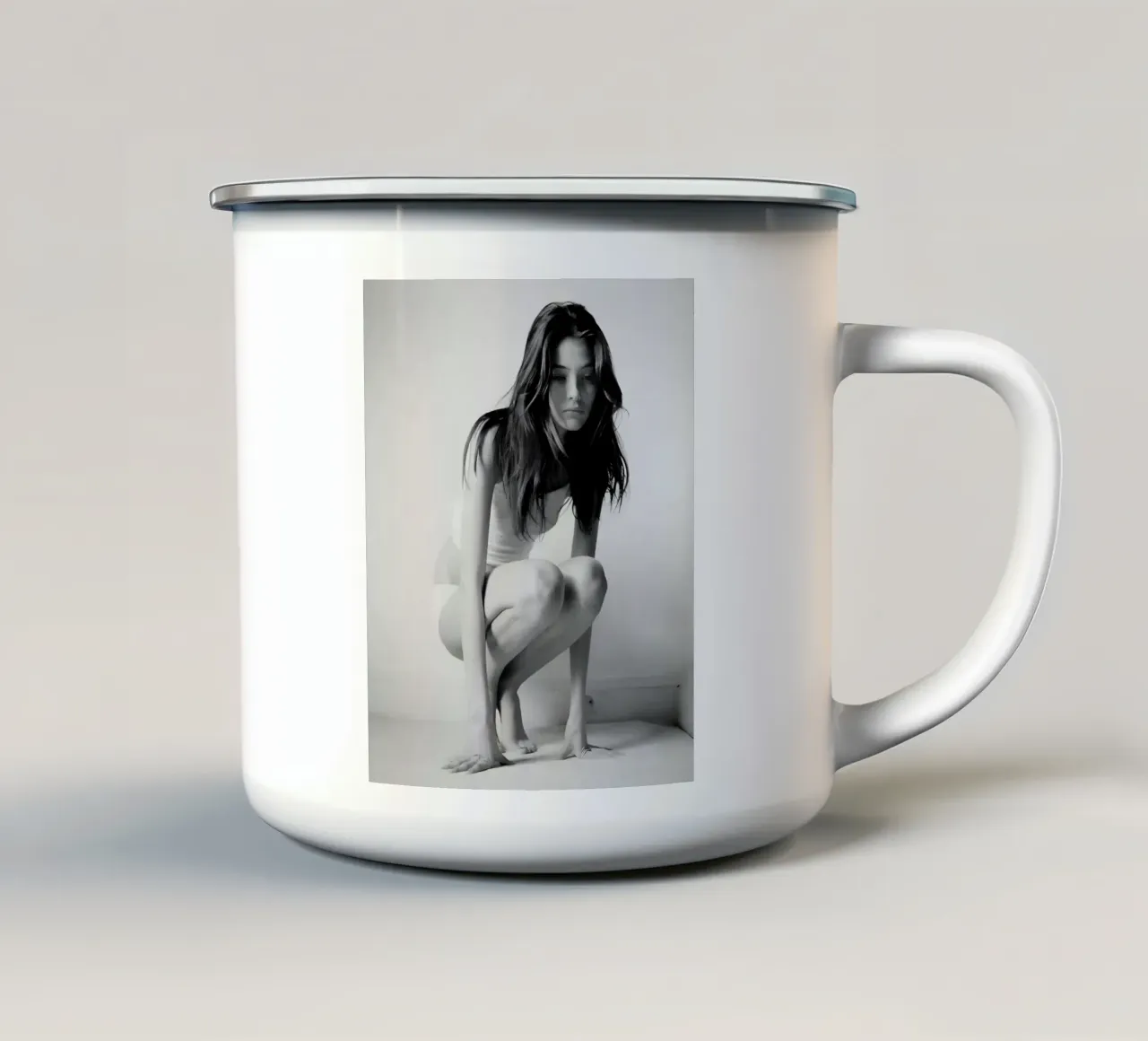 Kate Moss monocromatica tazza in smalto da vintage