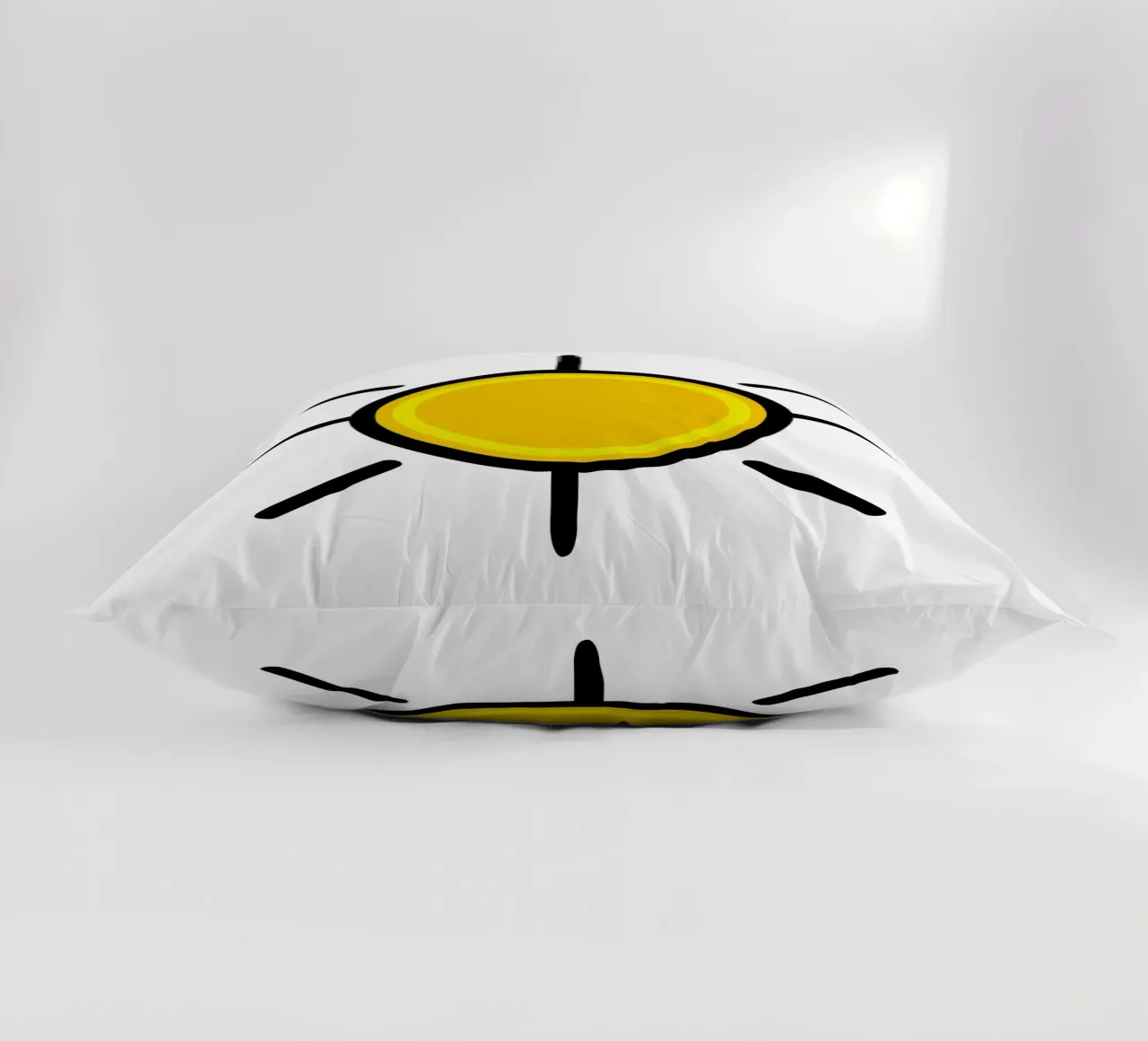 Sole giallo, un po' di colore nella vita cuscino da Bold & Simple