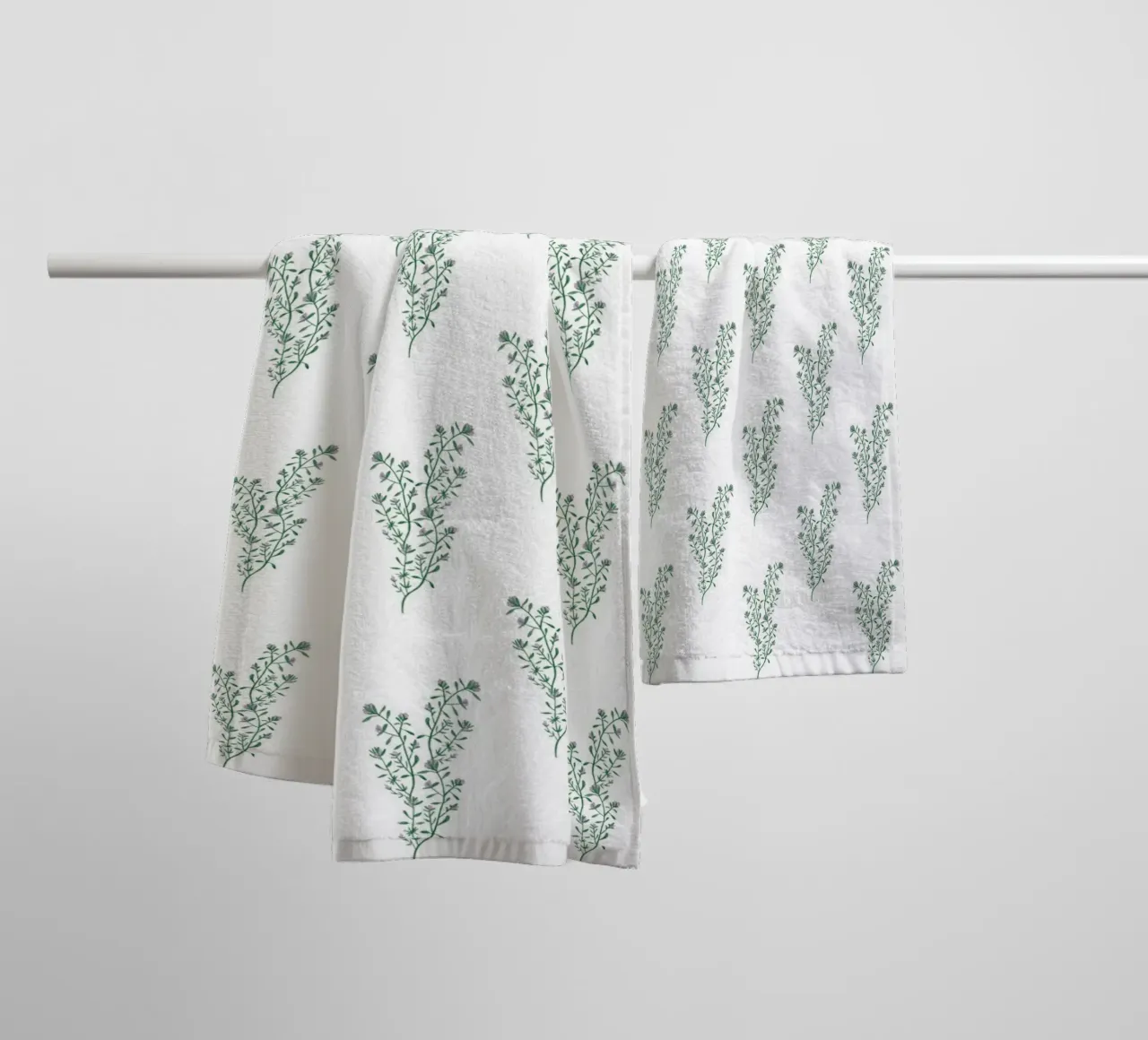 Thyme Pattern #2 asciugamano da bagno da kathrinmay