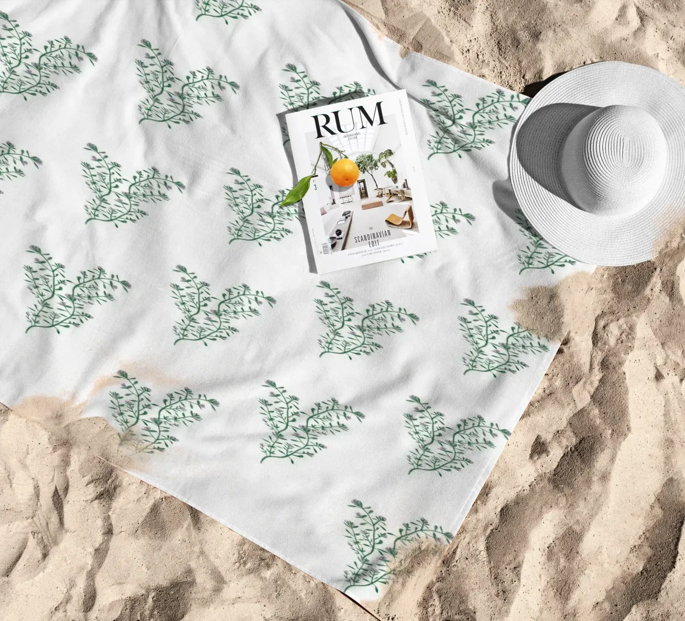 Thyme Pattern #2 strandhanddoek van kathrinmay
