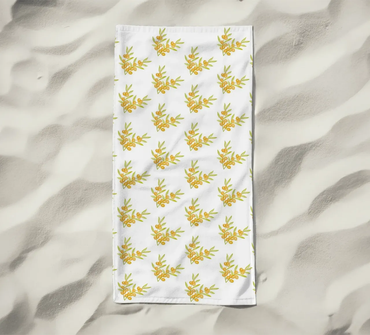 Seabuckthorn Pattern #1 toalla de playa de kathrinmay