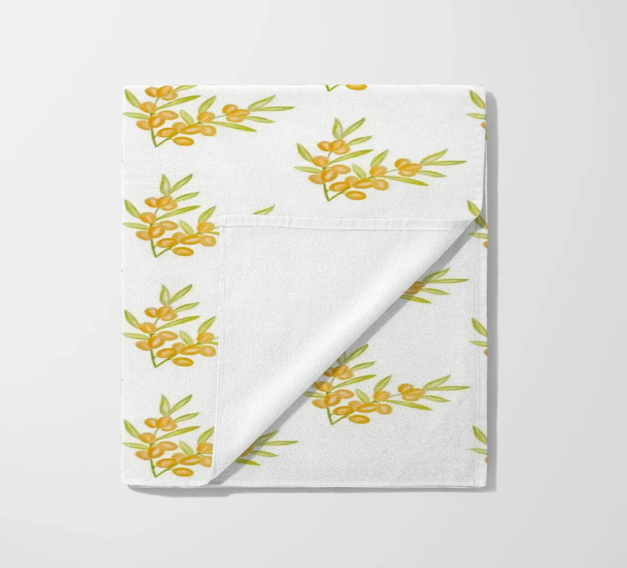 Seabuckthorn Pattern #1 toalla de playa de kathrinmay