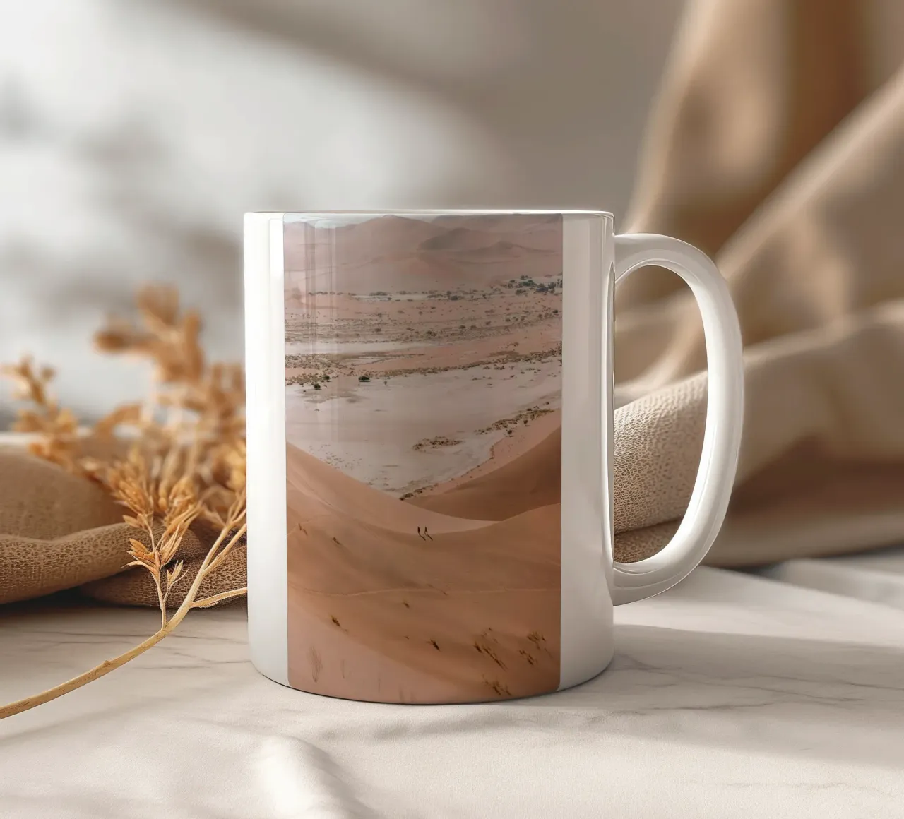 walking in desert tazza in ceramica da feny