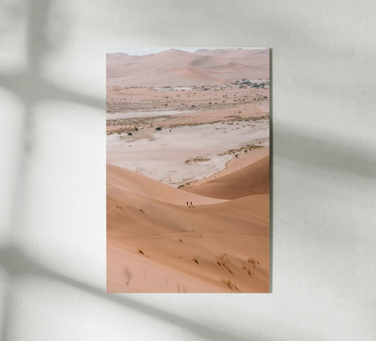 walking in desert plexiglass da feny