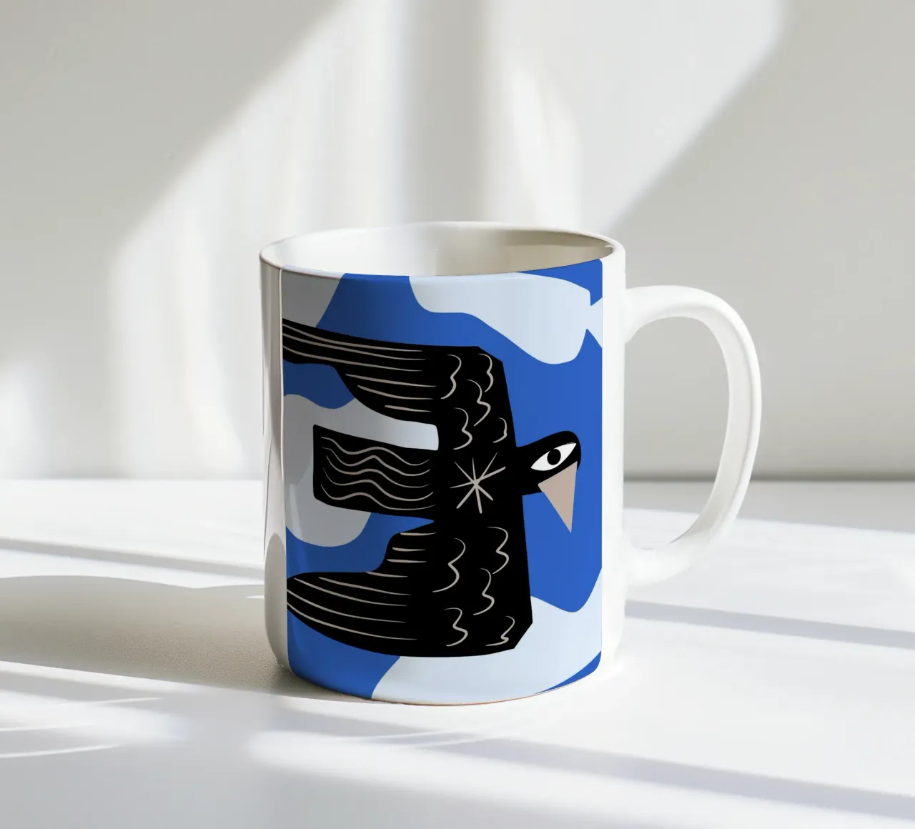 Uccello nero tazza in ceramica da Little Dean
