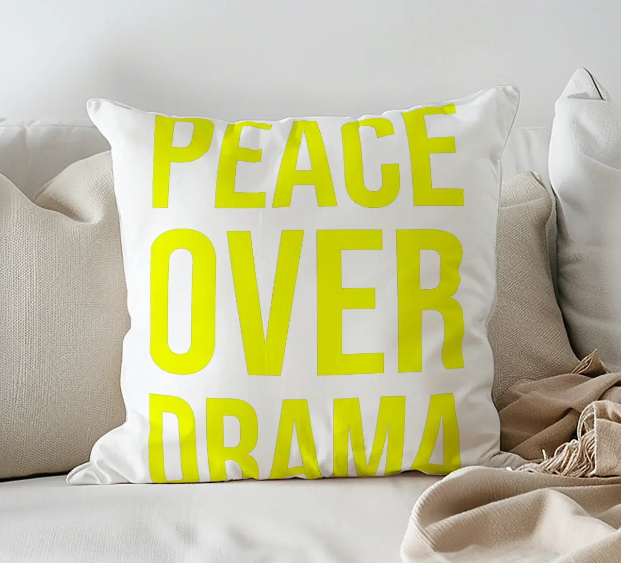 OVER series- bold letters, brave values (5 colors) cuscino da FRICKE DESIGN