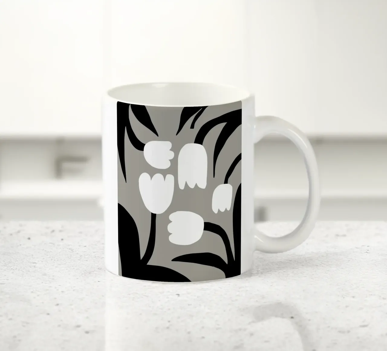Fiori bianchi e neri tazza in ceramica da Little Dean