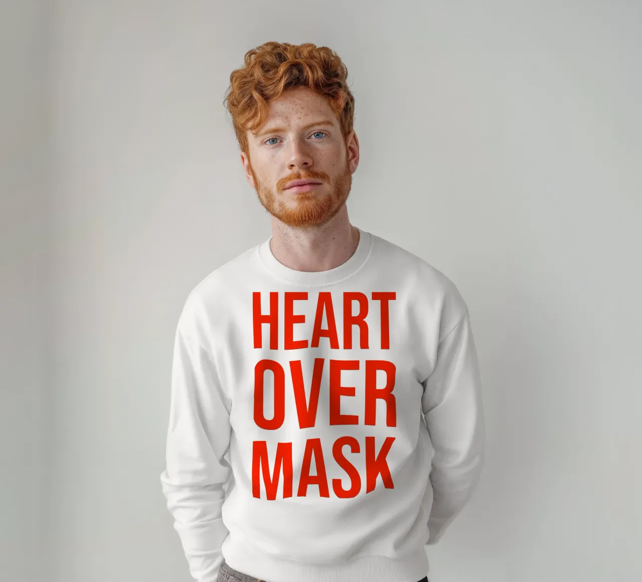 OVER series- bold letters, brave values (5 colors) felpa da FRICKE DESIGN