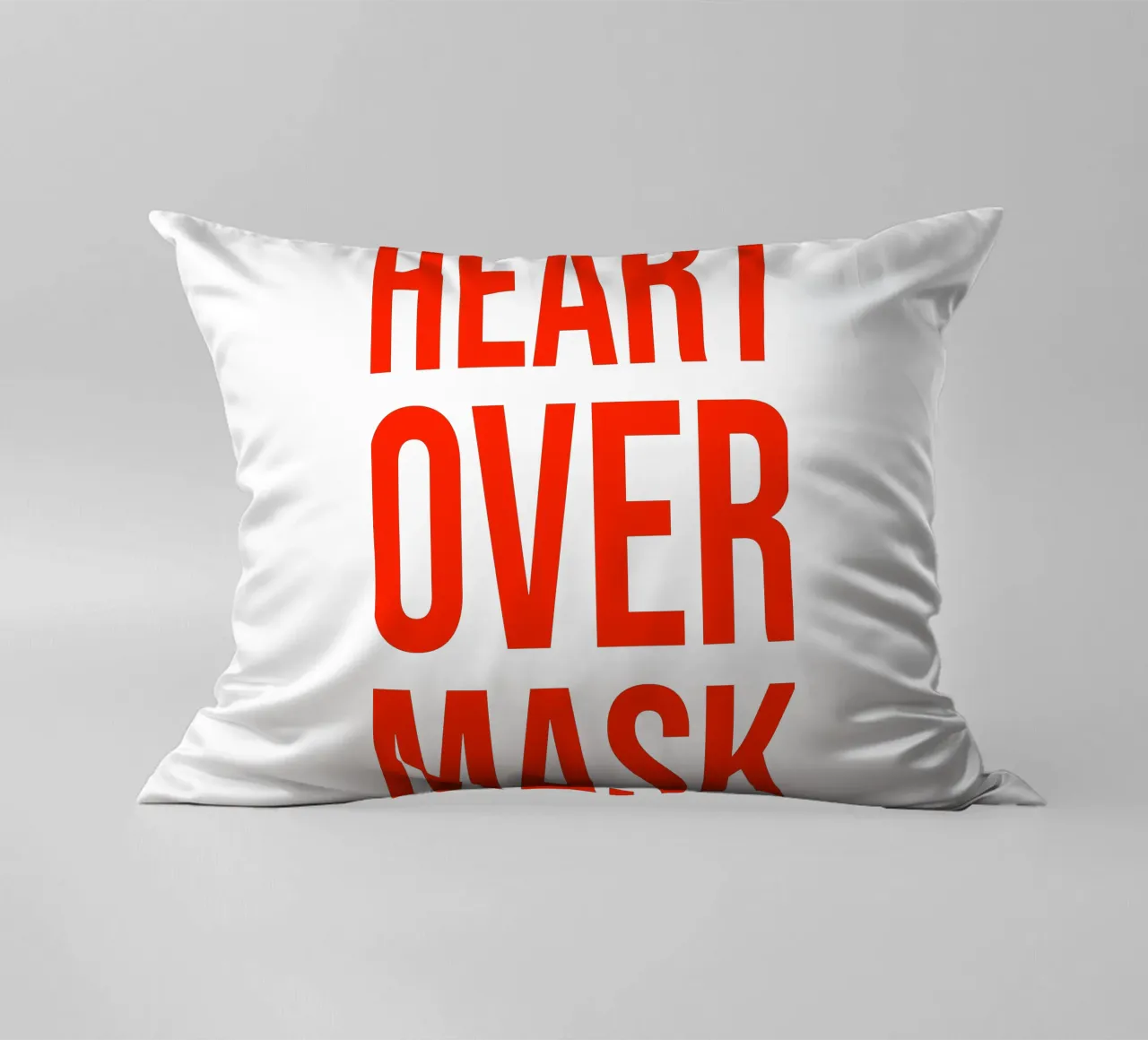 OVER series- bold letters, brave values (5 colors) cuscino da FRICKE DESIGN