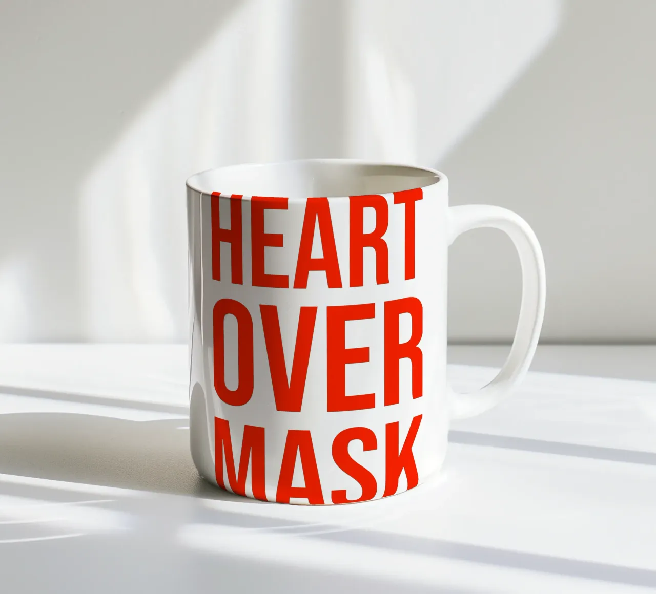 OVER series- bold letters, brave values (5 colors) tazza in ceramica da FRICKE DESIGN
