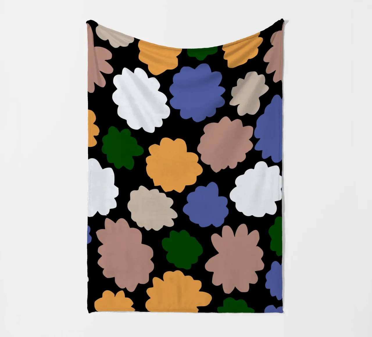 Modello di fiori ritagliati coperta in pile da Little Dean