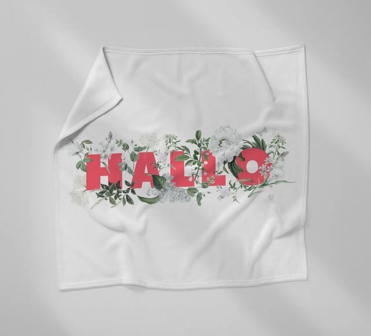 Ciao Fiori e Insetti Rosso Bianco coperta in pile da Studio Frances M