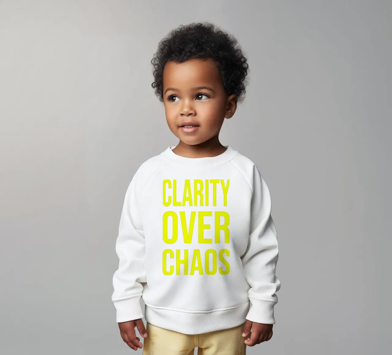 OVER series - bold letters, brave values (5 colors) felpa neonato da FRICKE DESIGN